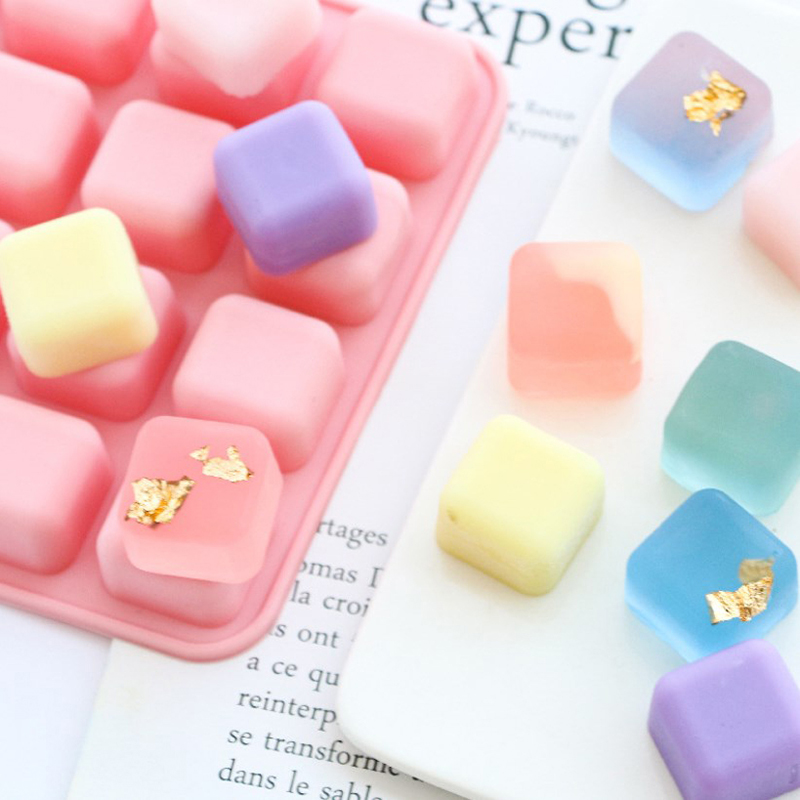 ●16 Cavity Square Cake Baking  - Soap Making Jelly recension och pris