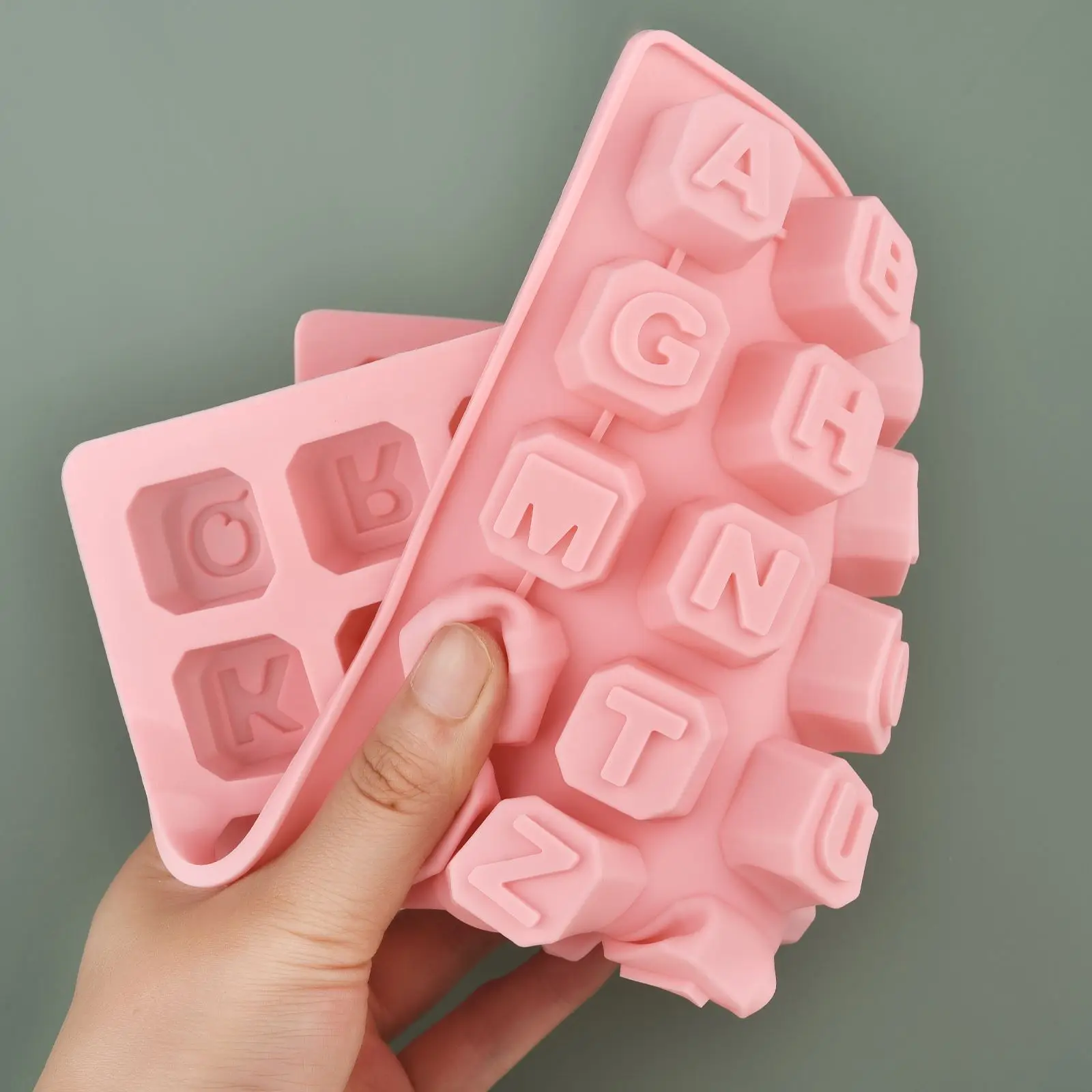 48 Letter Enghish Alphabet let - Soap Making Utensils recension och pris